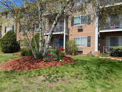 383 Huse Rd unit 3, Manchester, NH 03103 - photo 4