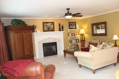 IMG_8043_Family Room