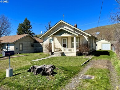 1215 SE Alexander Ave, Pendleton, OR 97801 - photo 3