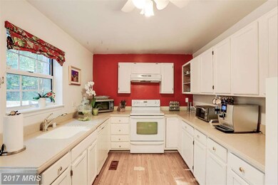 941 Kinhart Ct, Severna Park, MD 21146 - photo 6