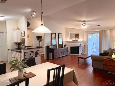 4922 Bordeaux Ln unit 4922, Mason, OH 45040 - photo 6