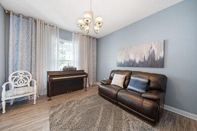 Den/Home Office