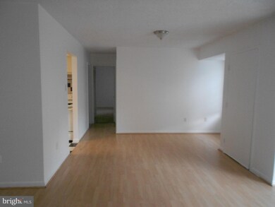 8865 Rollright Ct unit H, Columbia, MD 21045 - photo 6