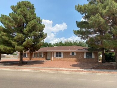 1708 Juniper Dr, Alamogordo, NM 88310 - photo 6