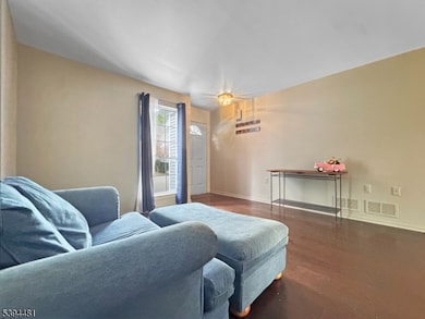 5 Ajax Ct, Hackettstown, NJ 07840 - photo 4