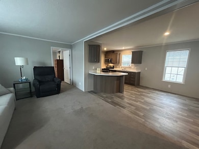 39500 Warren Rd unit 125, Canton, MI 48187 - photo 2