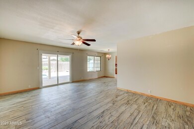 Living room 2