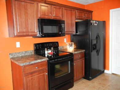 246 Gentry Ln, Mount Washington, KY 40047 - photo 7