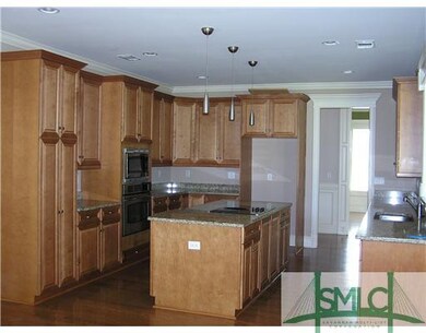 Kitchen. Fantastic kitchen with granite countertop