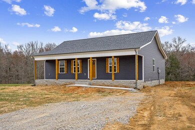 11819 Old Kentucky Rd, Walling, TN 38587 - photo 3