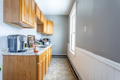 14 Jefferson St, Worcester, MA 01604 - photo 7