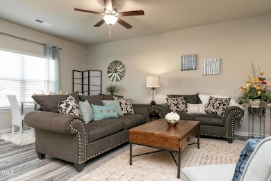 Family Room-2