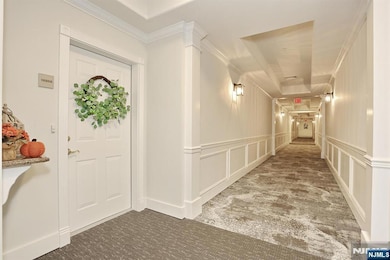 Front Entry & Hallway