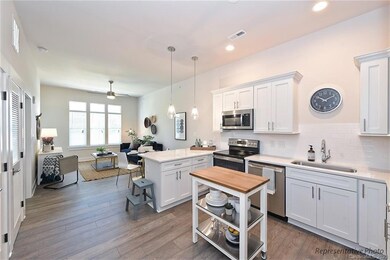 935 McAlway Rd unit 201, Charlotte, NC 28211 - photo 3