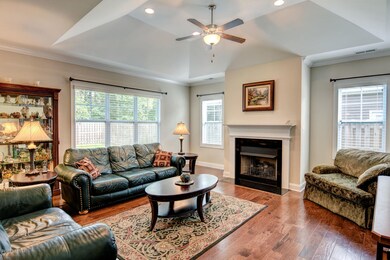 8235 Porters Crossing Way-large-010-13-D