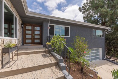 4911 Medina Rd, Woodland Hills, CA 91364 - photo 3