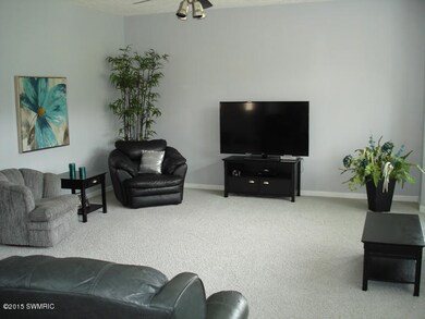 1575 108th St SW, Byron Center, MI 49315 - photo 5