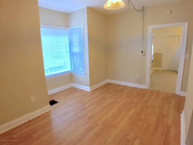 1015 N Chestnut St, Lansing, MI 48906 - photo 5