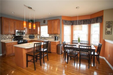 Kitchen & Breakfast nook