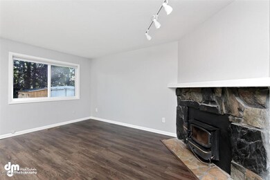 21-9141 Living Room 20200917-DW-424