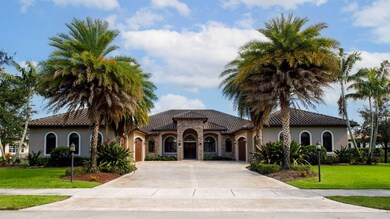 10500 N Camelot Cir, Davie, FL 33328 - photo 4