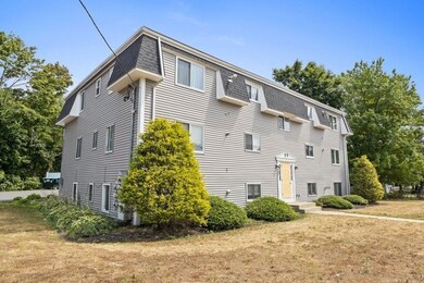 485 E Water St unit 3, Rockland, MA 02370 - photo 2