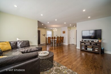 2088 Sherwin Ave, Des Plaines, IL 60018 - photo 4