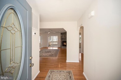 142 Washington St, Locust Grove, VA 22508 - photo 7