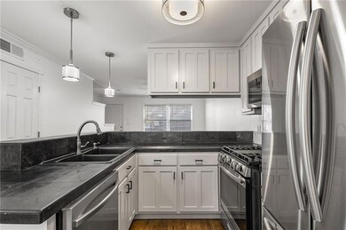 2232 Dunseath Ave NW unit 309, Atlanta, GA 30318 - photo 7