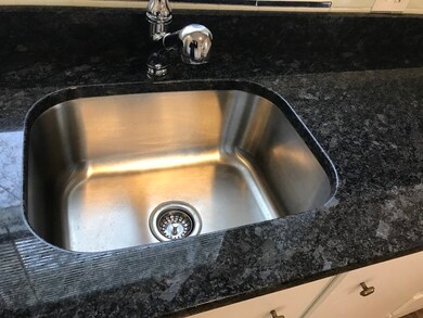 29 Conant St unit 2, Danvers, MA 01923 - photo 4