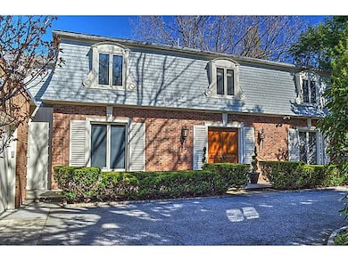 220 Lorimer Ave, Providence, RI 02906 - photo 2