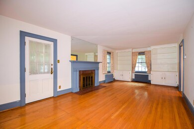 1610 Windsor Ave SW Roanoke VA-large-007