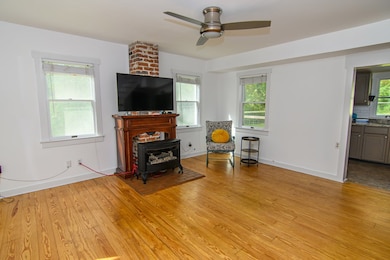 13071 Terry Ln, Willis Wharf, VA 23486 - photo 2