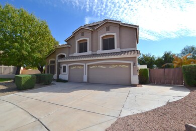 2361 E Robin Ln, Gilbert, AZ 85296 - photo 2