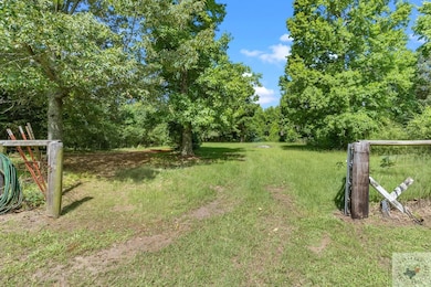 8062 Fm 96, Atlanta, TX 75551 - photo 5