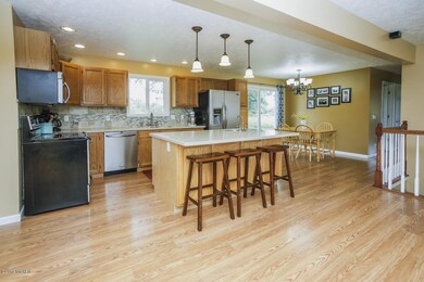 15005 q ave-106