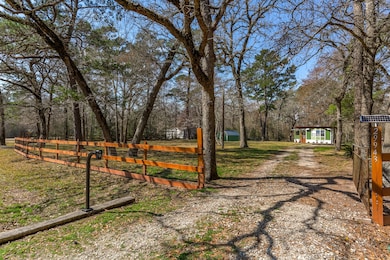 29943 Sleepy Brook Ln, Magnolia, TX 77355 - photo 2
