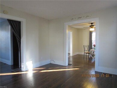 410 Lawn St, Geneva, OH 44041 - photo 5