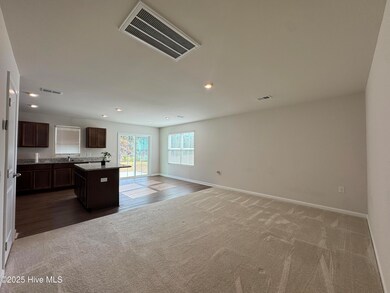 3170 Edgehill Dr, Navassa, NC 28451 - photo 5