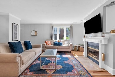 166 Quincy Shore Dr unit 108, Quincy, MA 02171 - photo 6