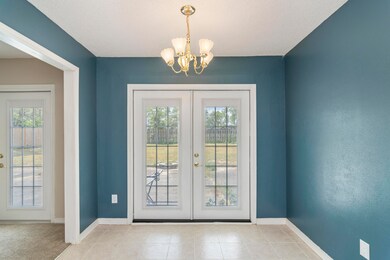 7855 Skyview Blvd-03