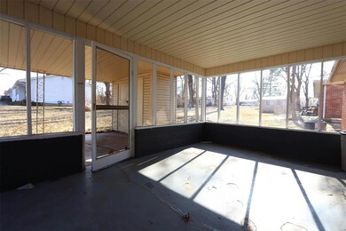 808 Taylor Ave, Farmington, MO 63640 - photo 4