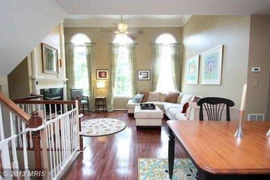 2406 Garnett Dr, Alexandria, VA 22311 - photo 5