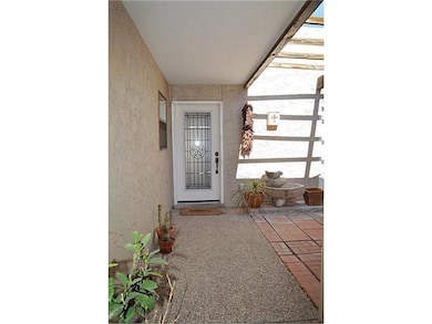 10813 Tom Kite Ct, El Paso, TX 79935 - photo 2