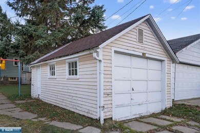 16 4th St SW, Chisholm, MN 55719 - photo 5