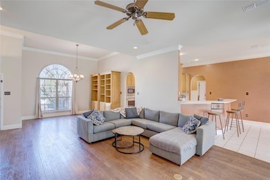 9112 Hialeah Cir N, North Richland Hills, TX 76182 - photo 6