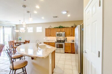 Larry's kitchen 1