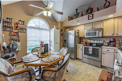 5755 River Walk Cir, Newburgh, IN 47630 - photo 5