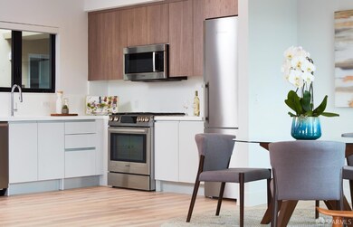 2747 San Pablo Ave unit 504, Berkeley, CA 94702 - photo 3