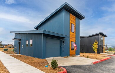 Bonnie Exterior 3